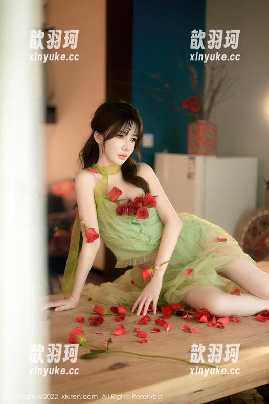 秀人网-抖娘利世 秀人网 - 抖娘利世学妹合集:那些恰到好处的淘气