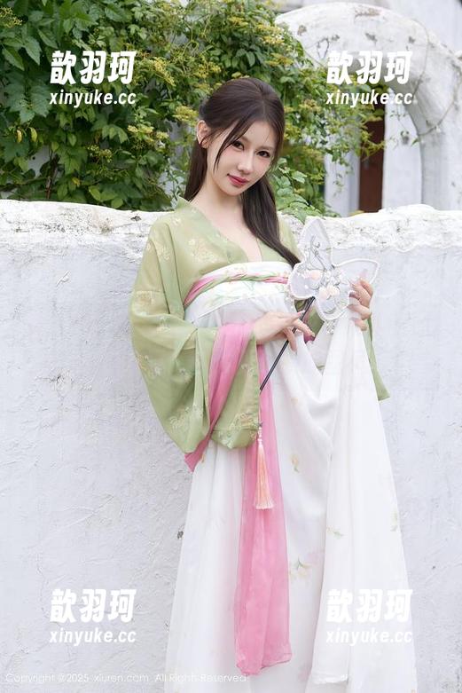 秀人网-果儿victoria 秀人网 - 给牛戴上美丽的外衣,果儿victoria呈现:你没见过的原图风!