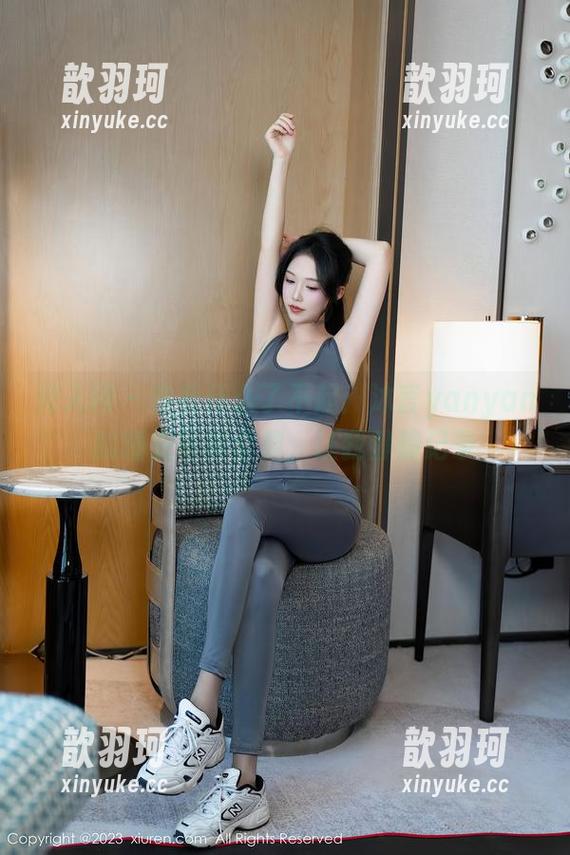 秀人网-沐言yanyan 秀人网 - 没有什么了不起:沐言yanyan的睡衣写真全集,让我静静记录