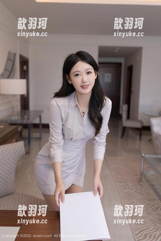 秀人网 - 赵小米kitty的短裙资源，让你重新定义“优雅”的底线。