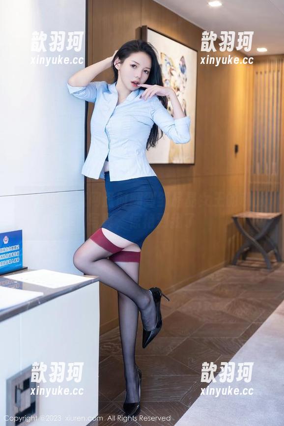 秀人网-邹晶晶女王 秀人网 - 逛网盘时翻到邹晶晶女王的和服写真,惊艳到我了