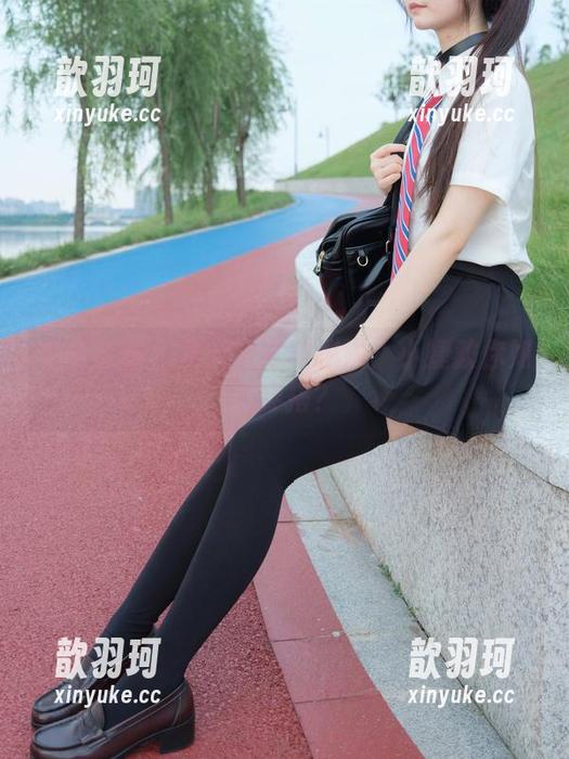 紧急企划 - 夏天的定制秘诀：小婕教你如何穿搭？
