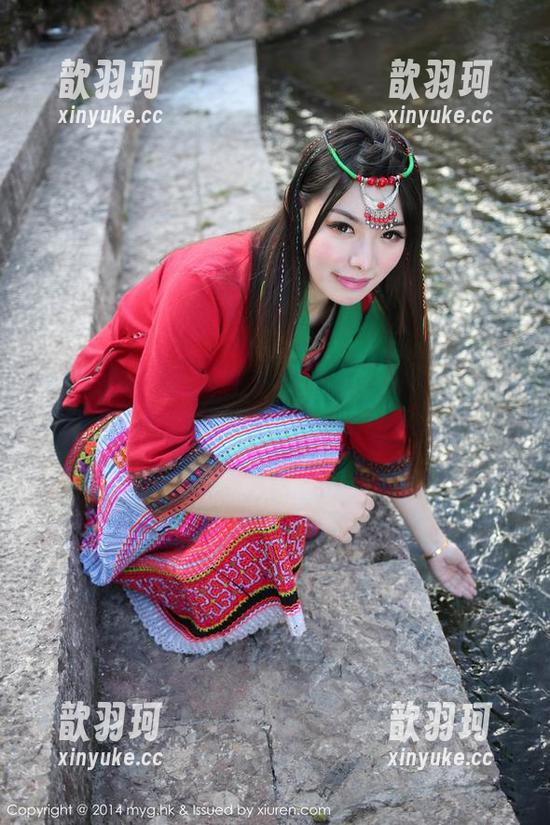美媛馆 - Abby王乔恩黑色美图，这种优雅，我可是无道德审查！