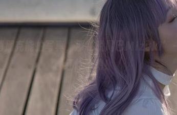 如果赛博朋克能拍写真，那‘脱尾巴Mizuki’一定是当红炸子鸡！