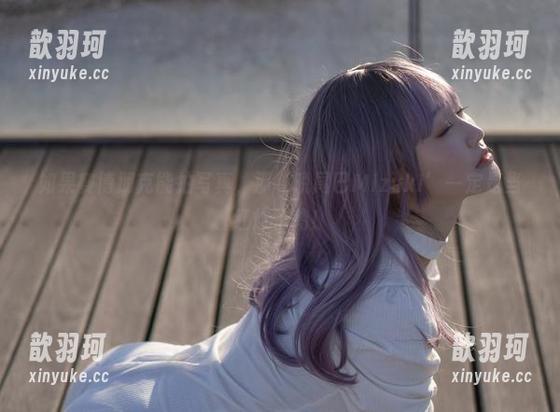 如果赛博朋克能拍写真，那‘脱尾巴Mizuki’一定是当红炸子鸡！