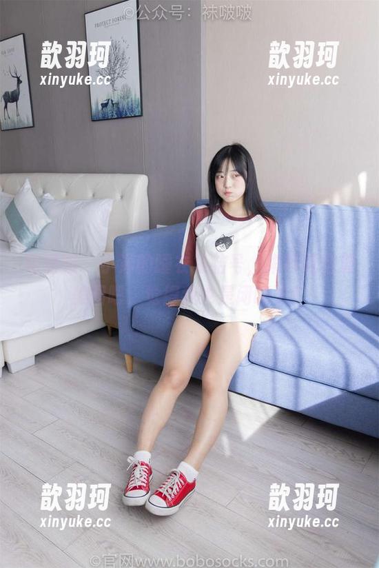 袜啵啵 - 小淳的睡衣集结号，来领取这波美图吧，觉得我也是闭嘴了？