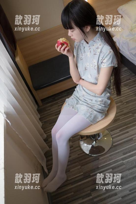 药水还是糖果？西尔酱的护士风，高清分享等你来体验～