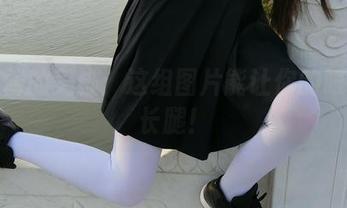 西尔酱的美脚：这组图片能让你的眼睛也长腿！