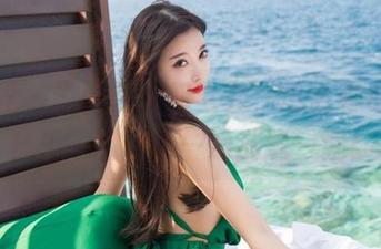 语画界 – 说好的学姐全套，怎么着也得看林乐一的图集一通乱逛一遍！