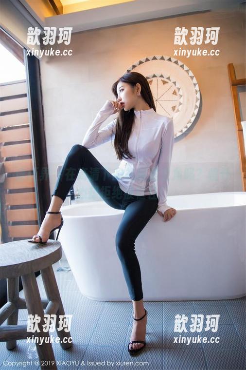 语画界 - 在高清下的礼服是主角吗？程开心却拒绝被框住！
