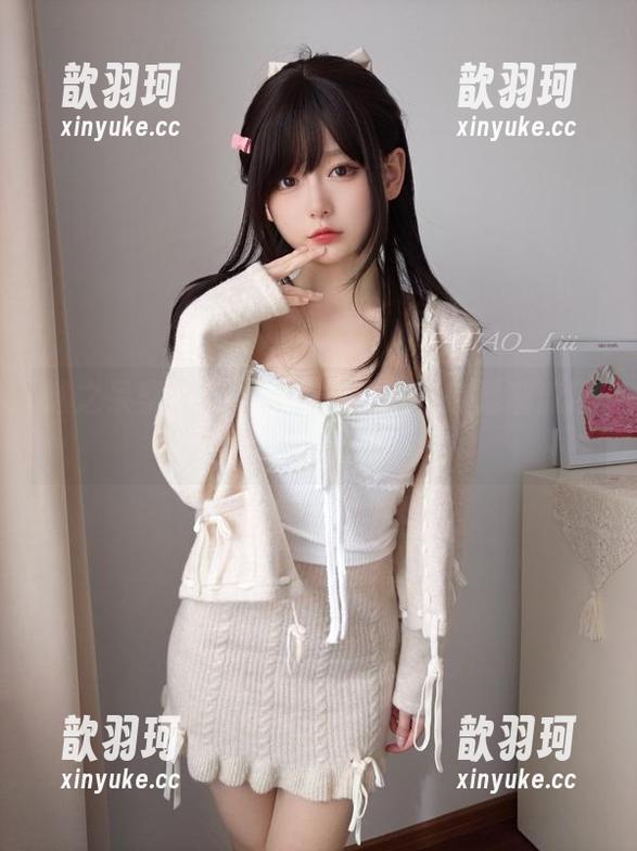 迷之呆梨的皮衣作品集：这到底是潮流还是疯狂？