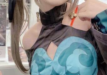 高清壁纸派对：阳炎型小菠萝与她的禁闭者莓丝不期而遇