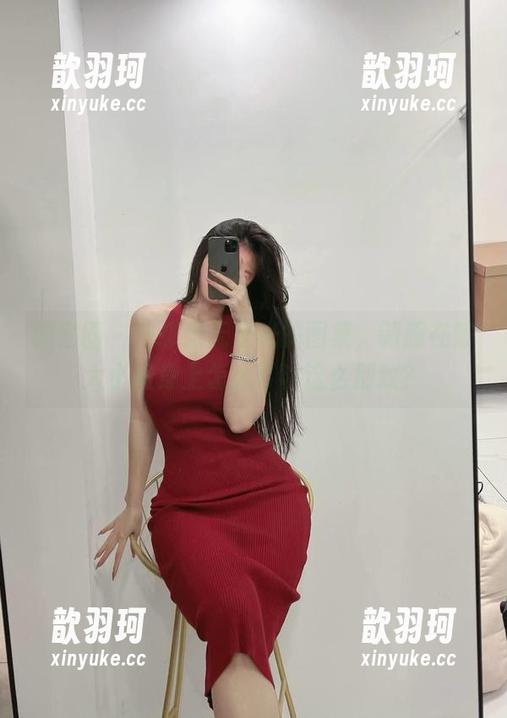 微密圈 - 一张张无圣光的图集，制服在陈大小姐身上怎么可以这么别致？