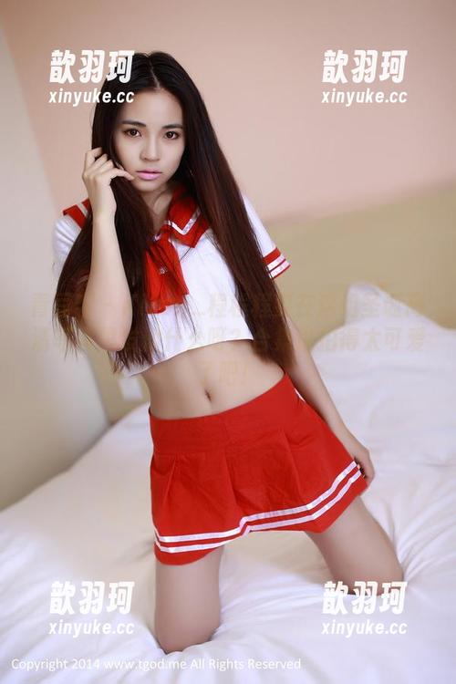 青豆客 - Kiren_程程程要在这组圣诞高清写真里发泄什么呀？合集也拍得太可爱了吧！
