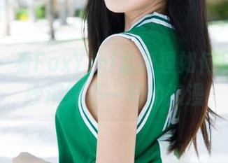 魅妍社 – 看FoxYini孟狐狸如何用全套婚纱演绎不一样的浪漫
