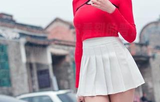 魔镜街拍 – 这不是你看到的普通街拍：艾小青的高清旗袍图集，让我随意遐想一下吧