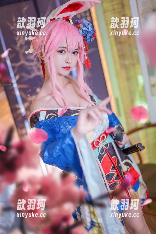 来吧！一睹鳗鱼霏儿的兽耳写真，原图在挑逗你的想象力哦！