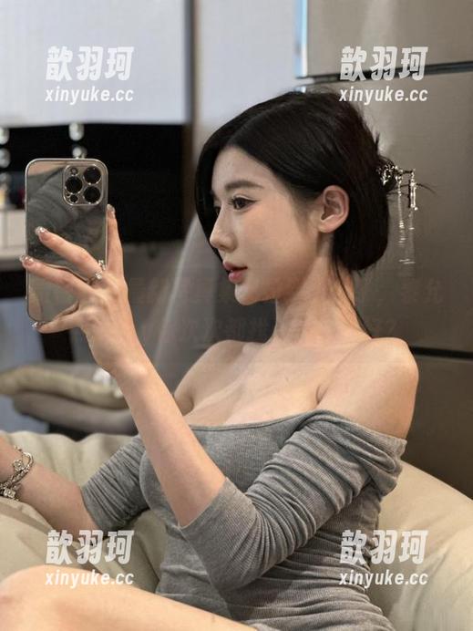 黎允熙baby 微密圈 - 最新写真集又拉到天台了,黎允熙baby你次次都找天台有啥好?